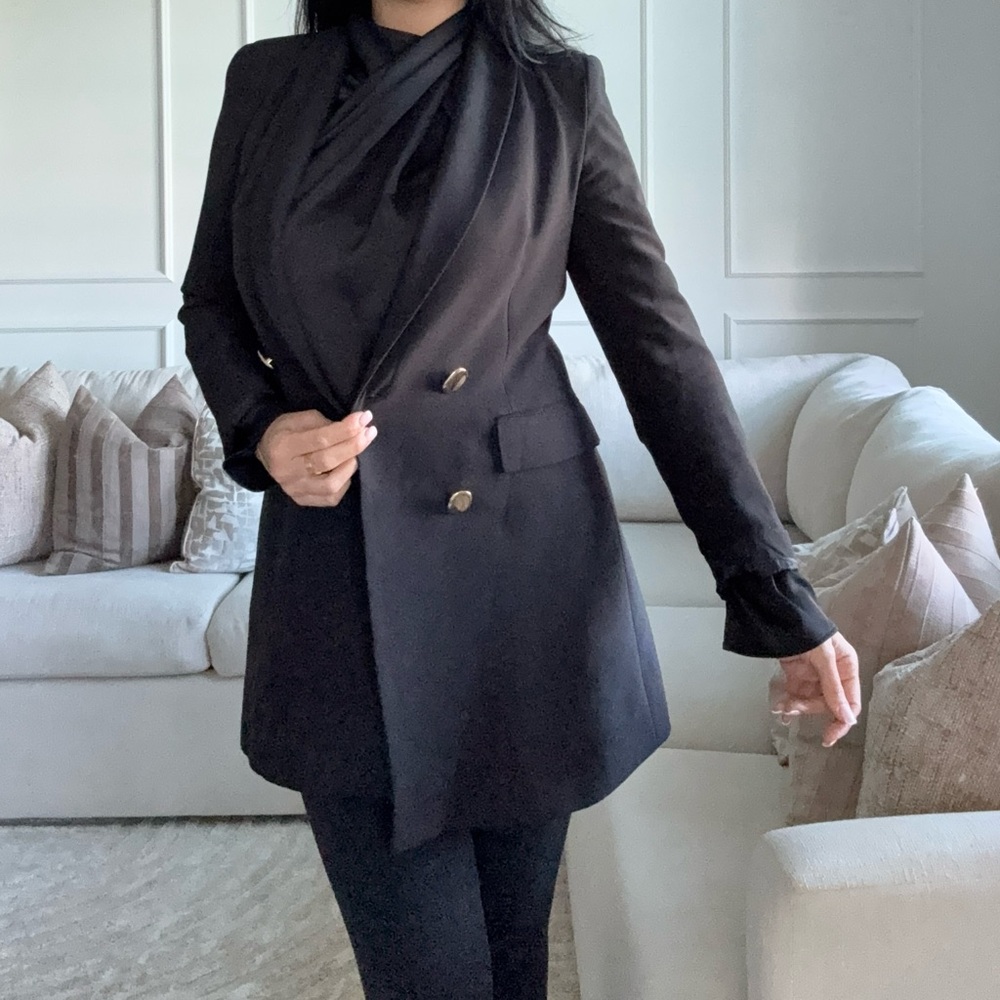 Zara Black Double-Breasted Blazer